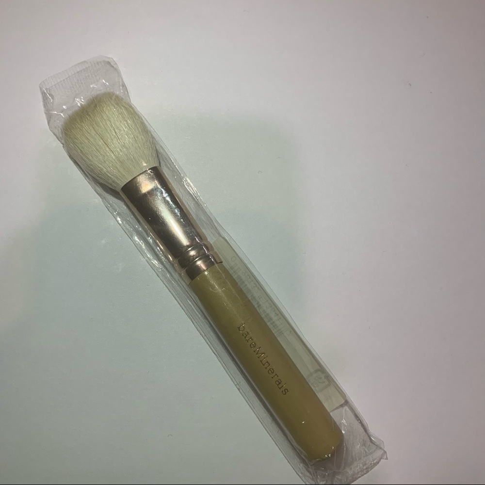 Bareminerals tapered blush brush
